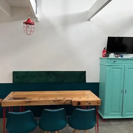 Stodola I Stolarnia Hébergement de vacances